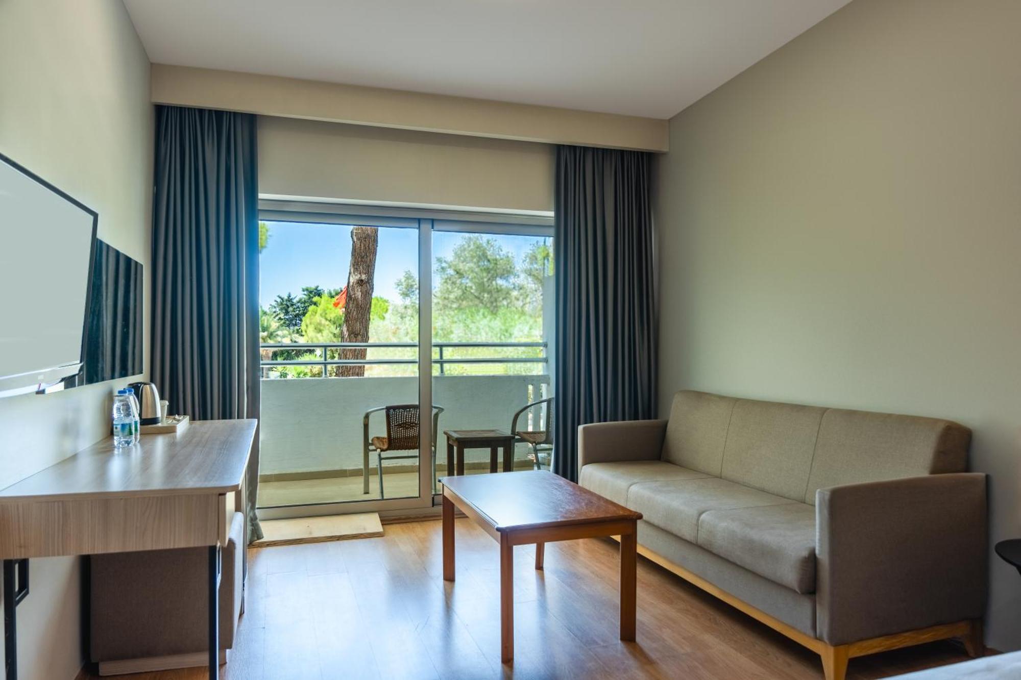 Altin Yunus Hotel&SPA - Çeşme Cesme Exterior foto